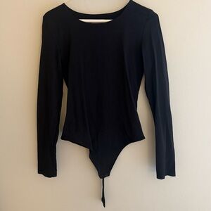 Babaton Black Countour Longsleeve Bodysuit